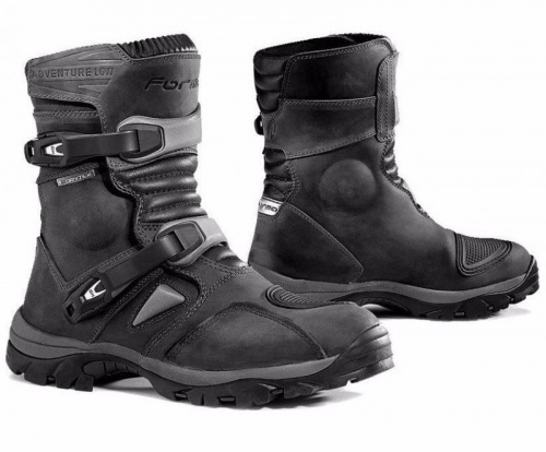 Forma Мотоботы Adventure Low Black в Сочи
